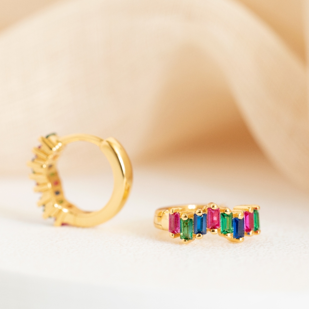 Dainty Rainbow Huggies (S925) - Picture 4 of 11